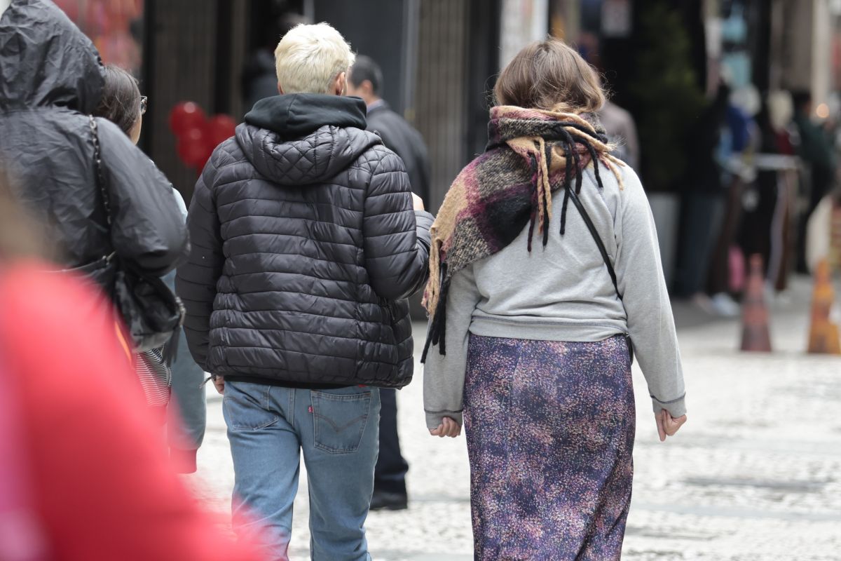 Frio ganha força no Sul e avança para outras regiões do país; confira