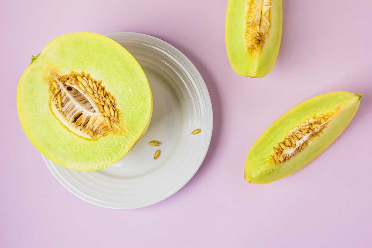 melao_1-1 Fruta popular é rica em vitamina C, fortalece a imunidade e o colágeno