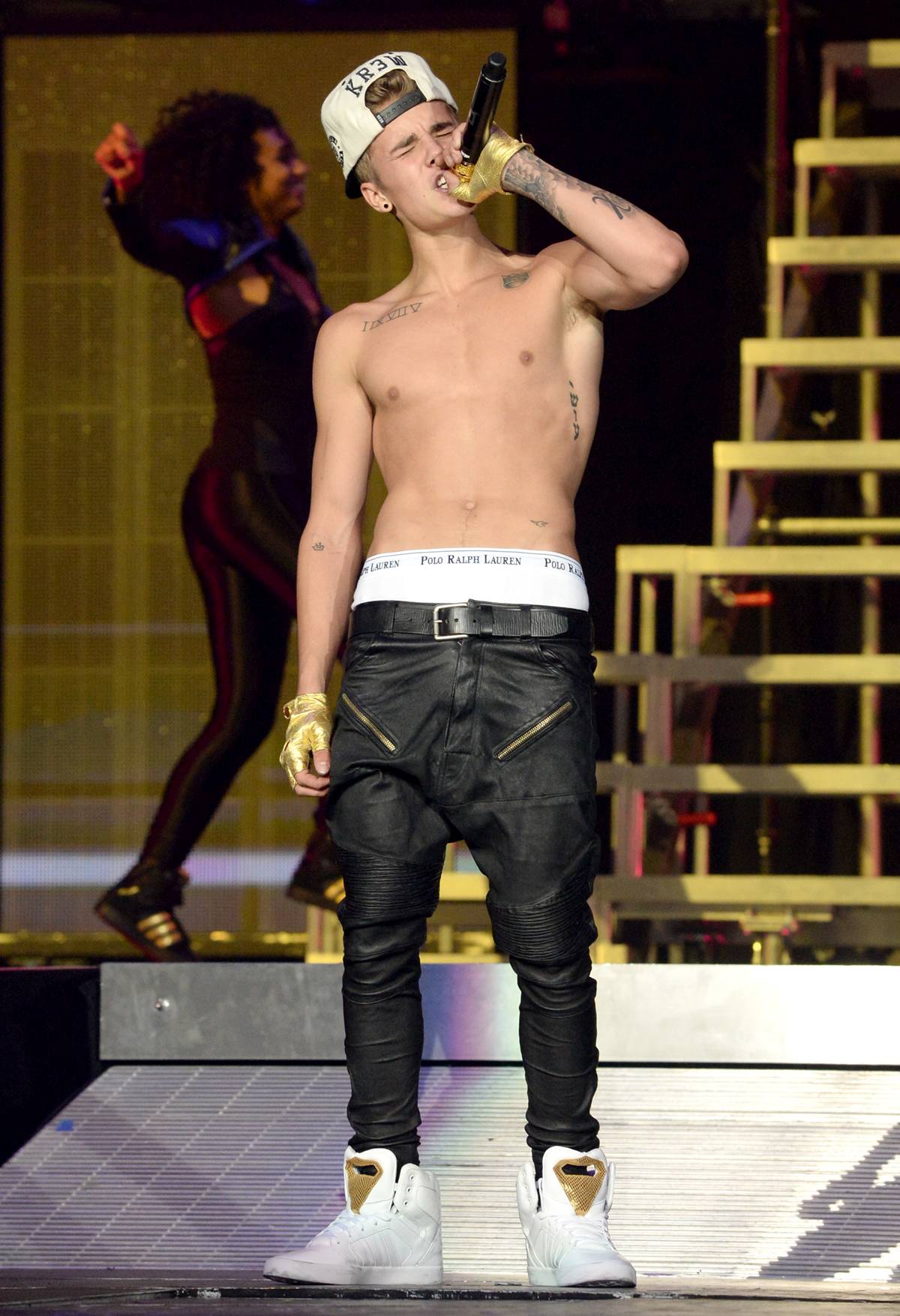 Justin Bieber com cueca exposta - Metrópoles