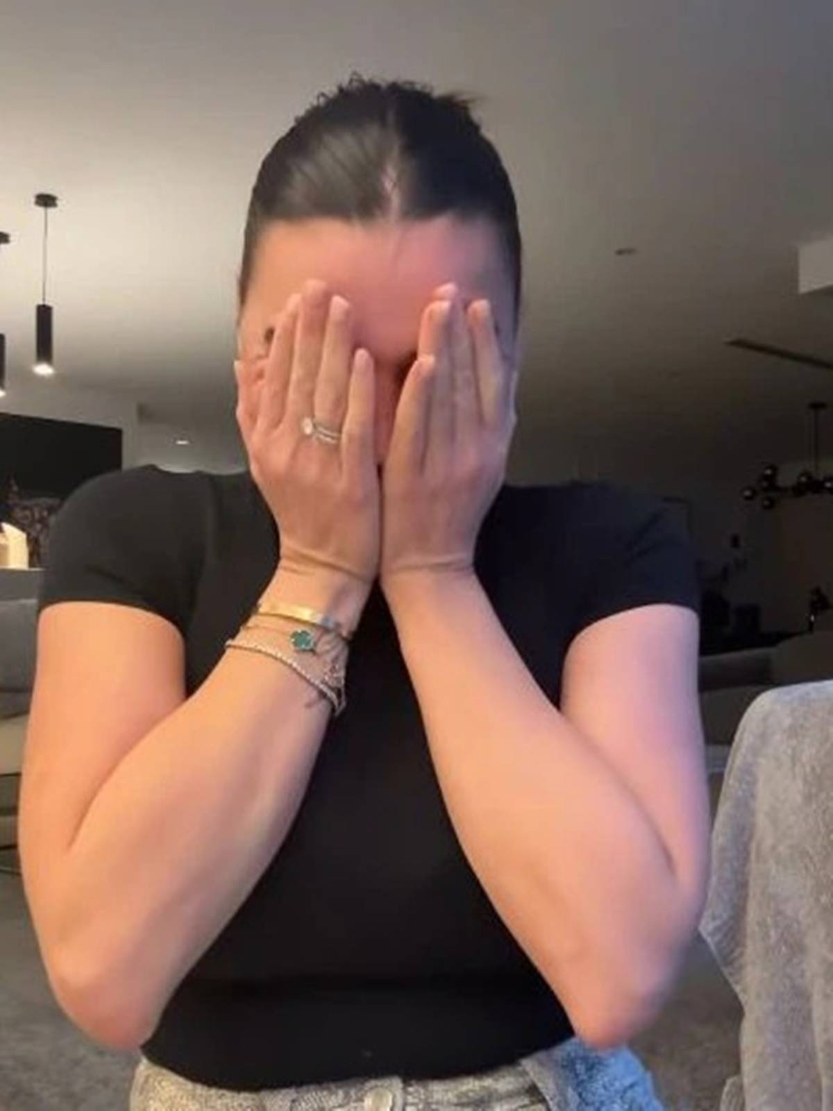 Caso de vestido de noiva folgado na Austrália - Metrópoles