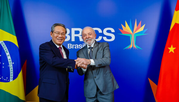 Presidente também conversou com premiê da China, Li Qiang
