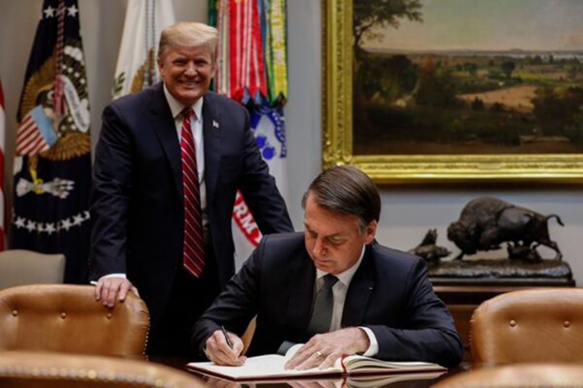 Bolsonaro reposta carta de Trump enviada a ele: “Tratamento terrível”