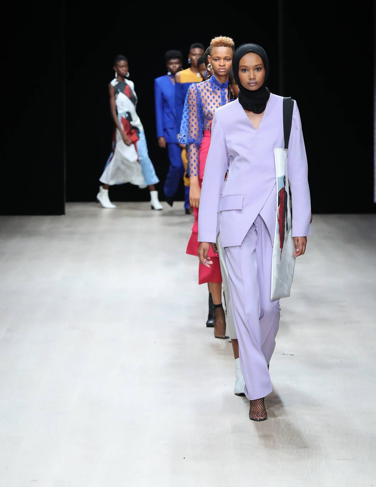 Desfile de moda em Lagos, na Nigéria - Metrópoles