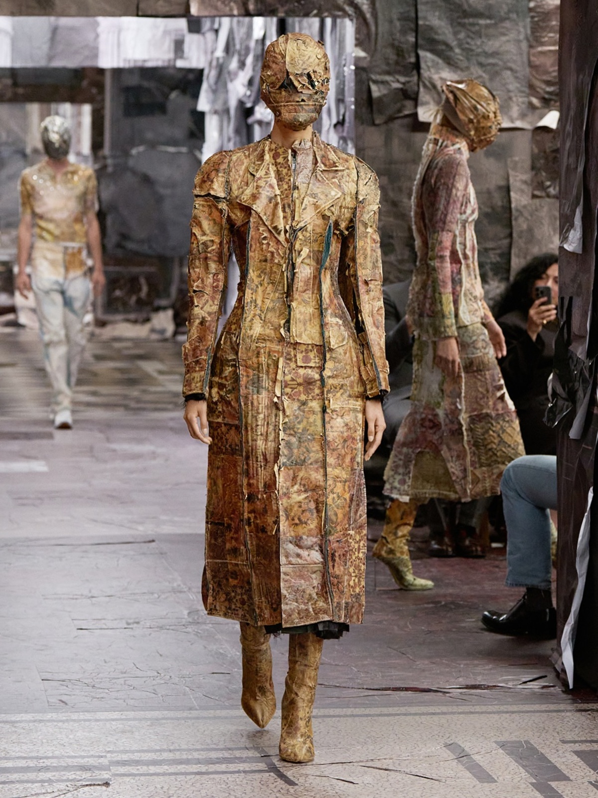 maison margiela semana de alta costura paris estreia do glenn martens - metrópoles