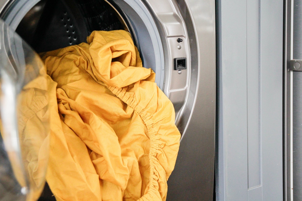 roupa-de-cama Com que frequência devo lavar a roupa de cama? Especialista explica