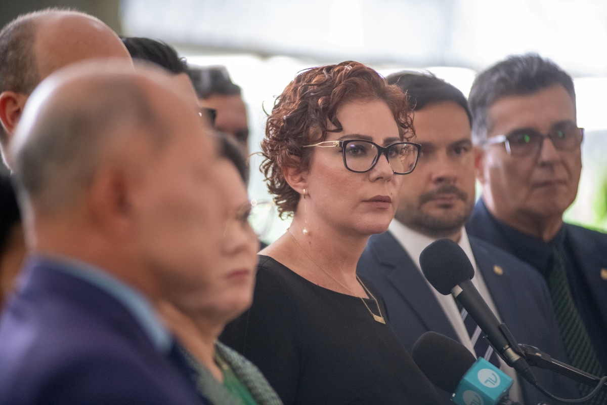 Zambelli escreve carta na prisão e revela pedido a Temer sobre Moraes