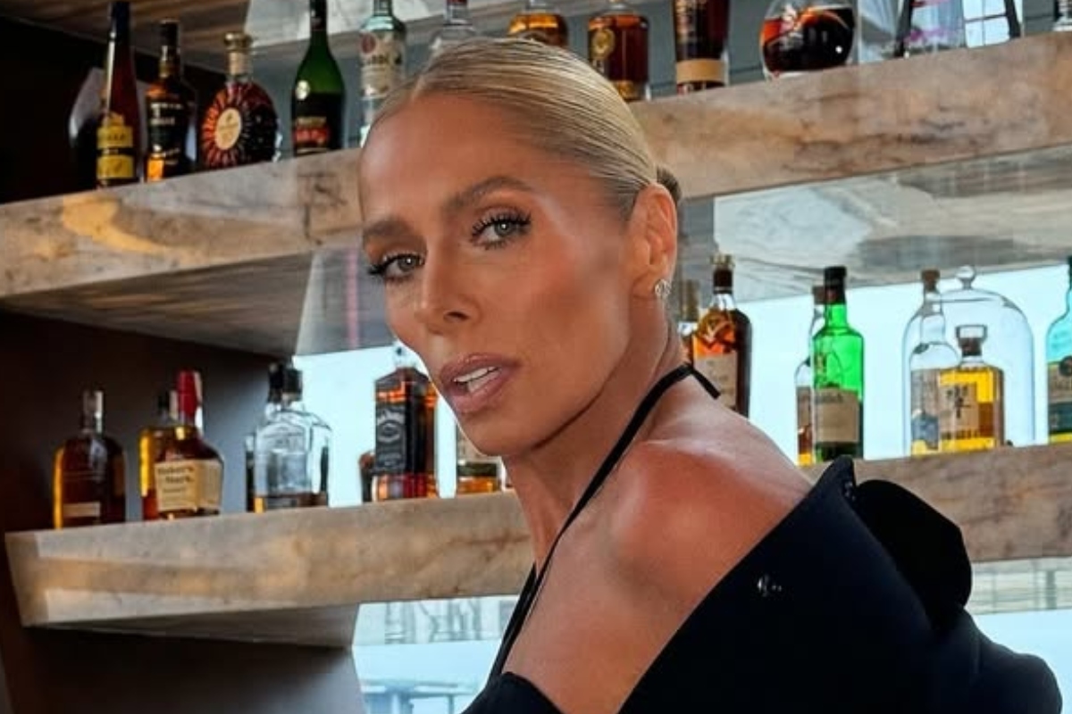 Adriane Galisteu quer programa para disputar audiência aos domingos