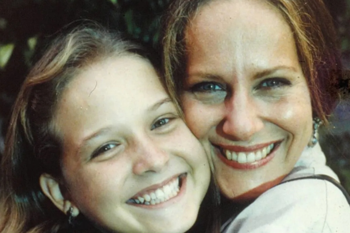 Atriz de A Viagem foi agredida aos 14 anos por causa de personagem