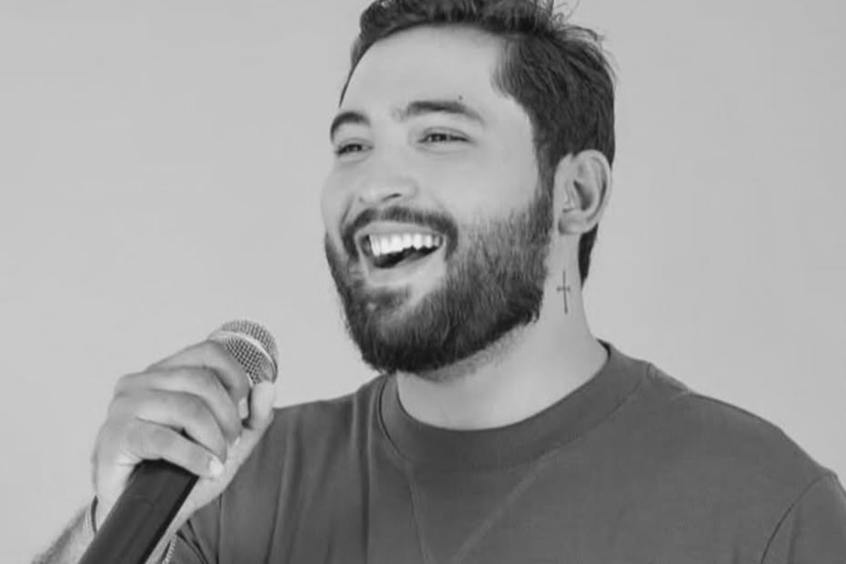 Cantor morre aos 24 anos após sofrer queda e ter traumatismo craniano