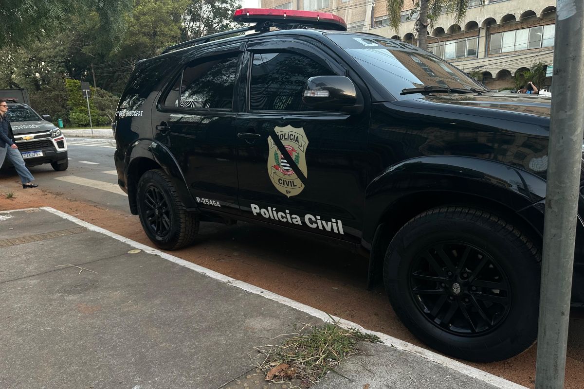 Polícia prende 3 envolvidos em esquema de receptação de carros em SP