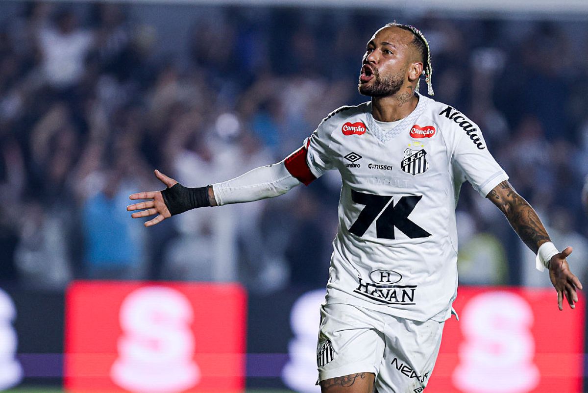 Contra o Flamengo, Neymar chega a 700 participações em gols