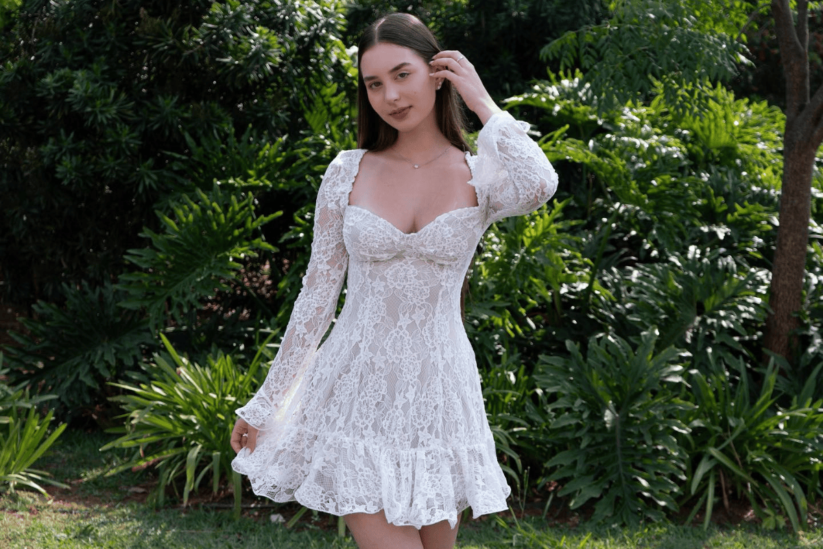Duda Rubert se destaca na web com looks românticos e minimalistas