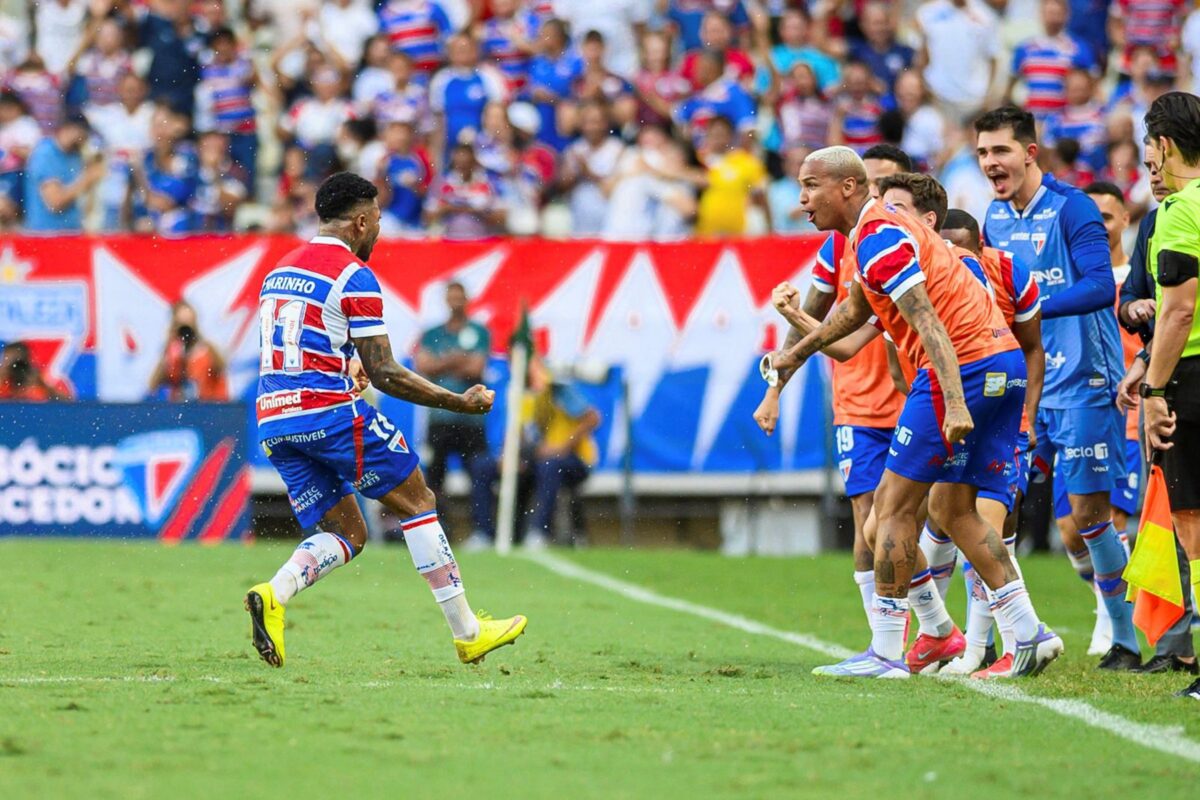Mini míssil aleatório: veja golaço de Marinho contra o Bahia