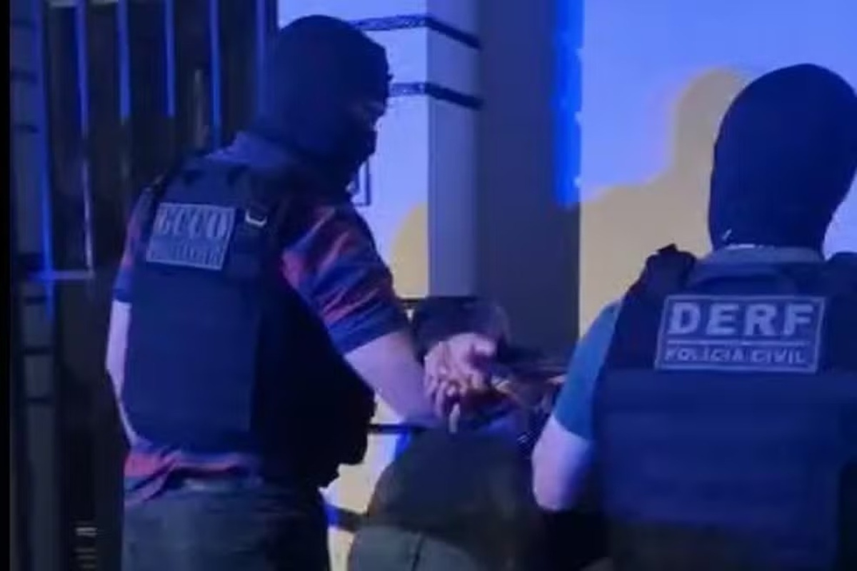 Mentor de chacina e de assassinato de jogador de futebol é preso