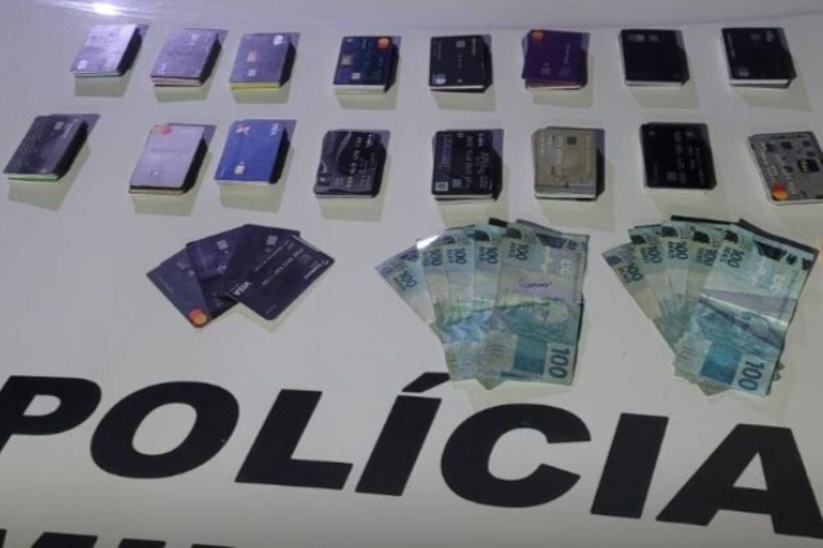 Show do Natiruts: PM prende camelô com 164 cartões perto do Allianz