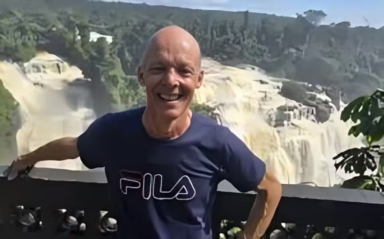 Gerente morre após cair de cachoeira de 80 metros quando fazia trilha