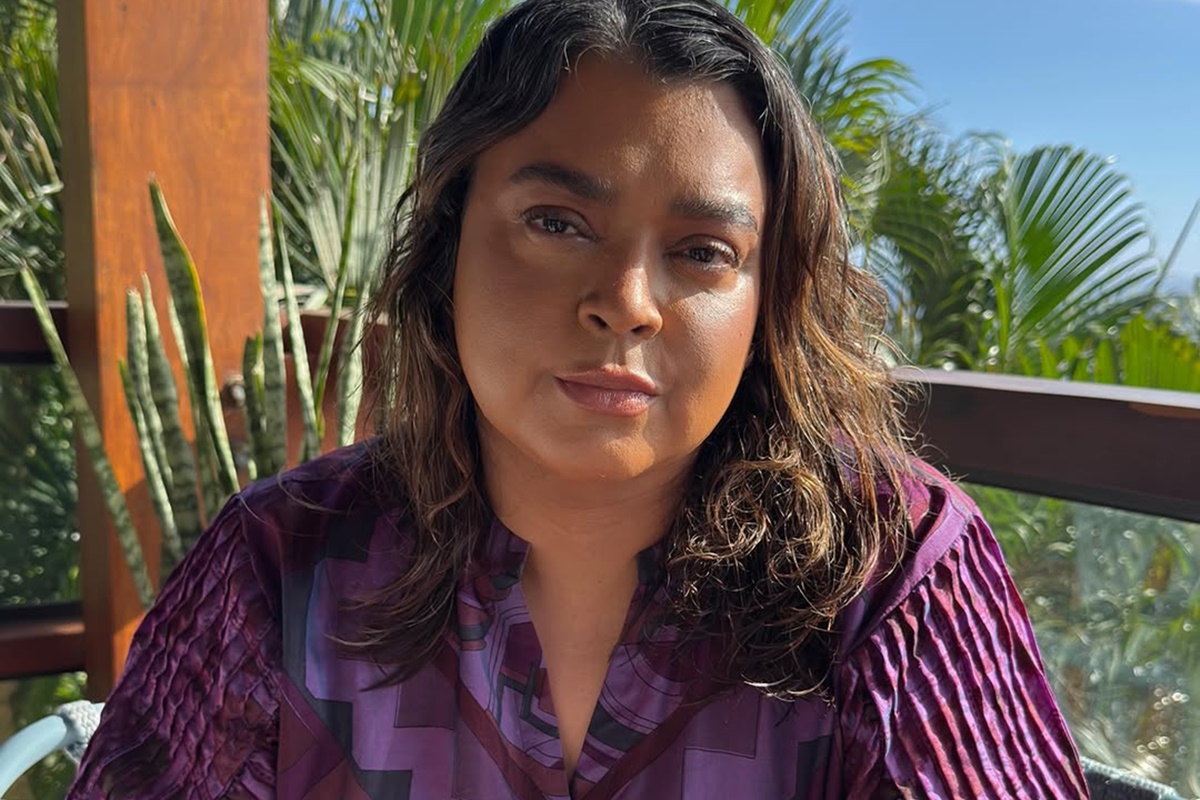 Família de Preta Gil chega ao Brasil para velório da cantora