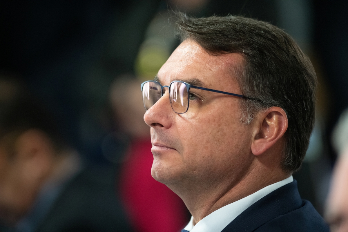 Mesmo após condenação, Flávio diz que Bolsonaro será candidato em 2026