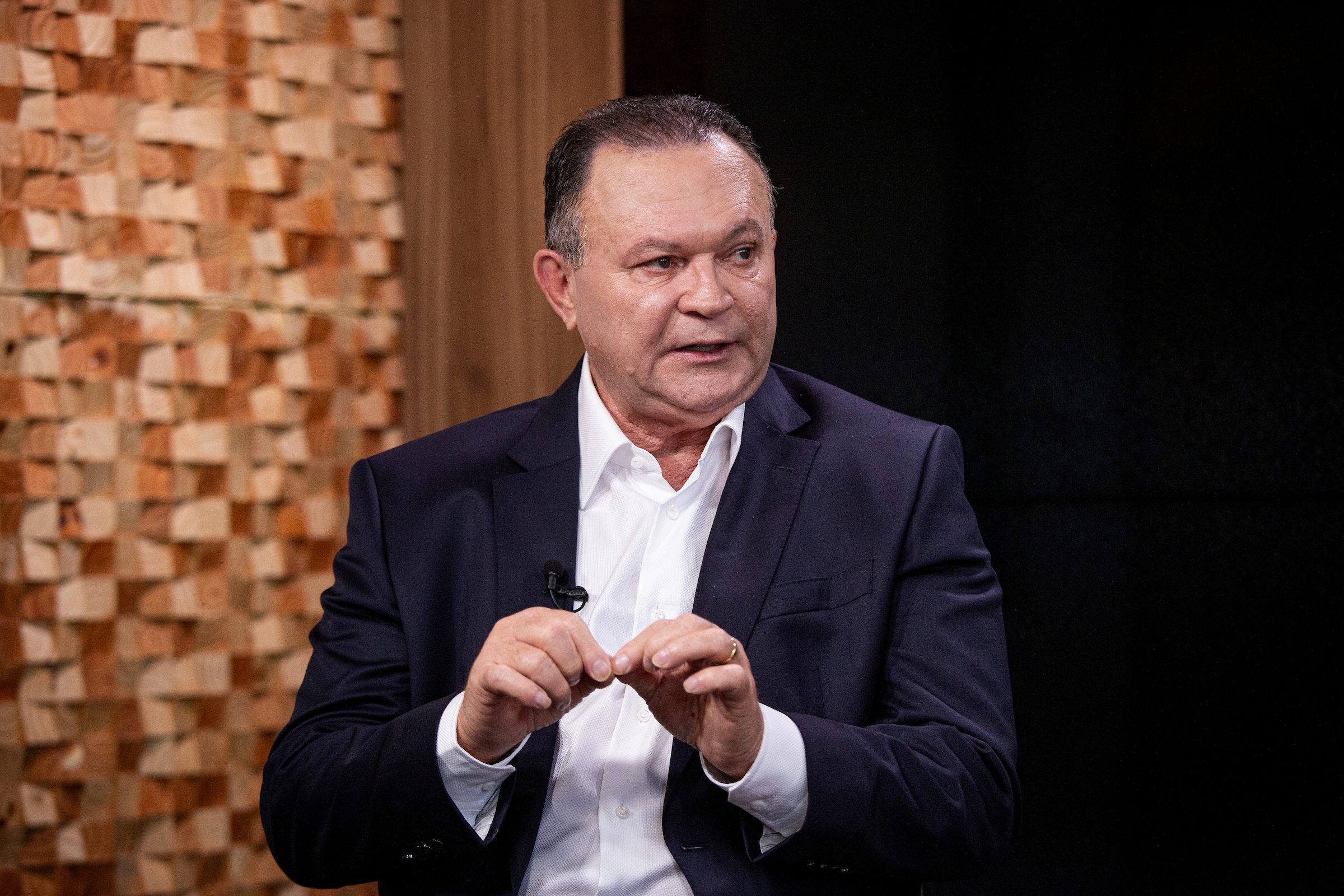 Servidores fraudam sistema para tentar incriminar irmão de governador