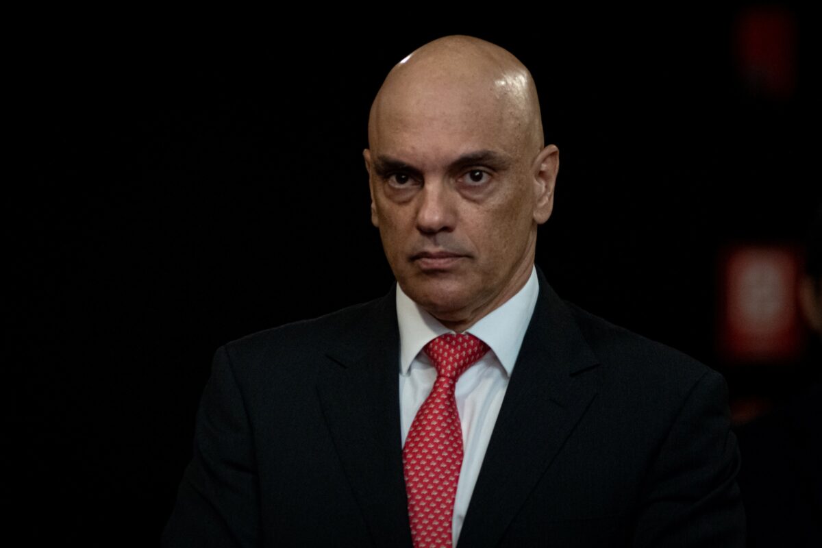 Moraes mantém prisão de delegado acusado pelo assassinato de Marielle
