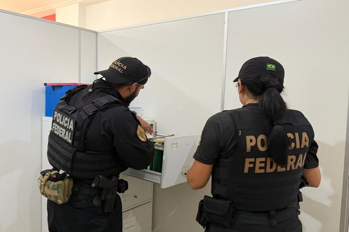 Bando desviava boletos de clientes da Caixa para bancar vida de luxo