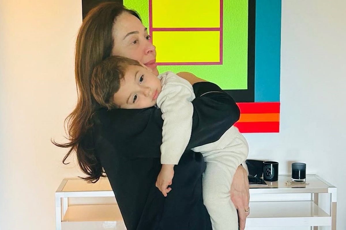 “Fui muito inconsequente”, diz Claudia Raia sobre gravidez aos 55 anos