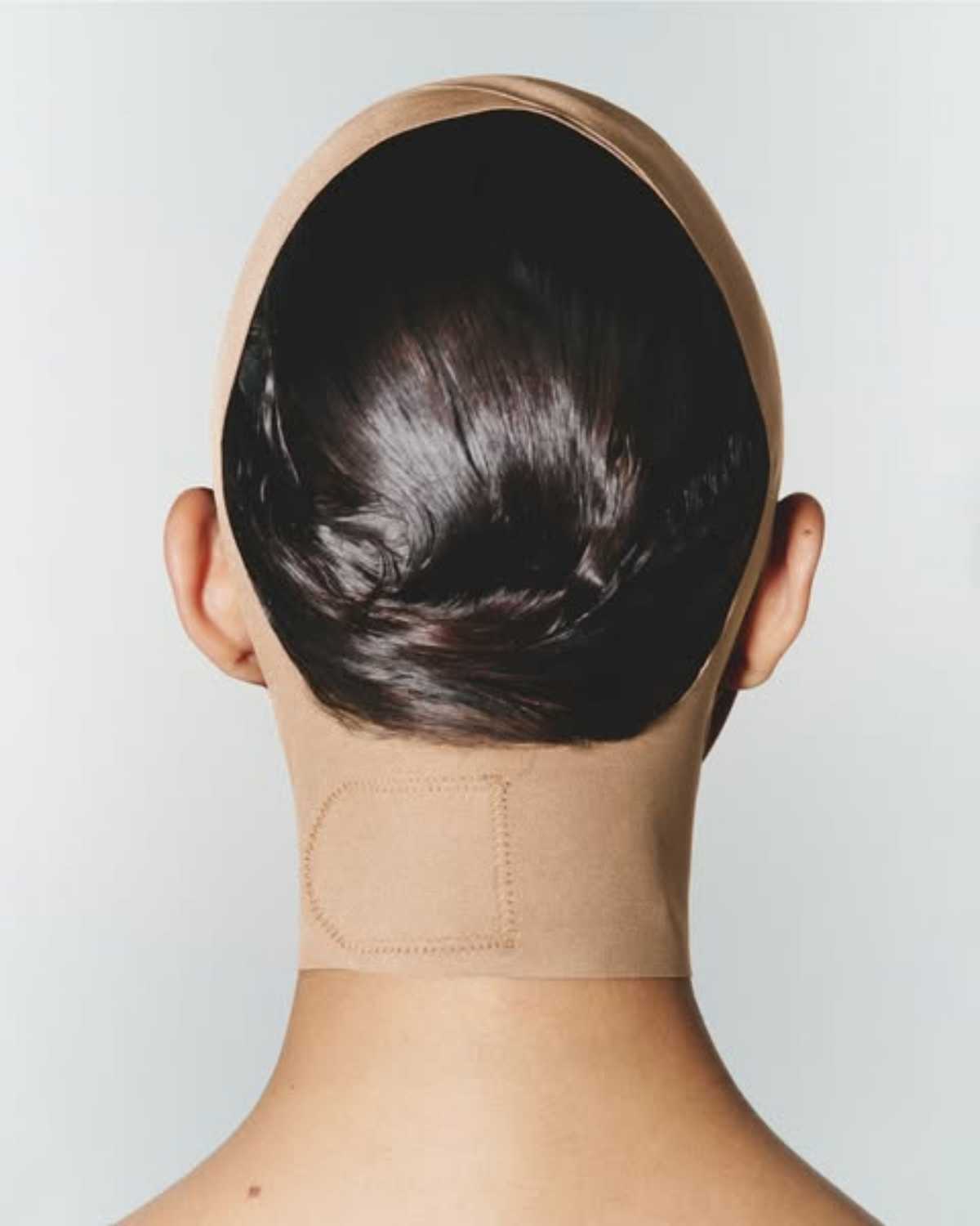 Modelador facial da Skims, marca de Kim Kardashian - Metrópoles