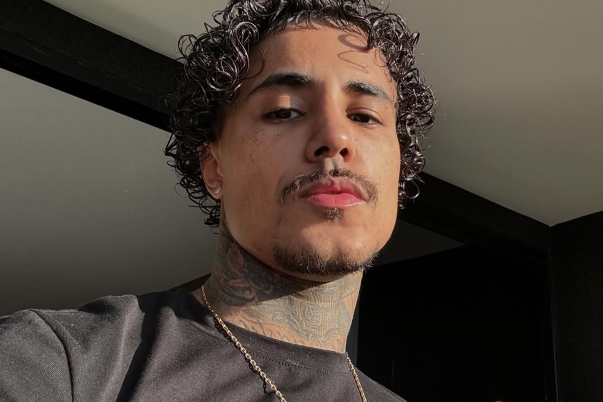 MC Livinho revela que teve hemorragia interna após acidente de moto