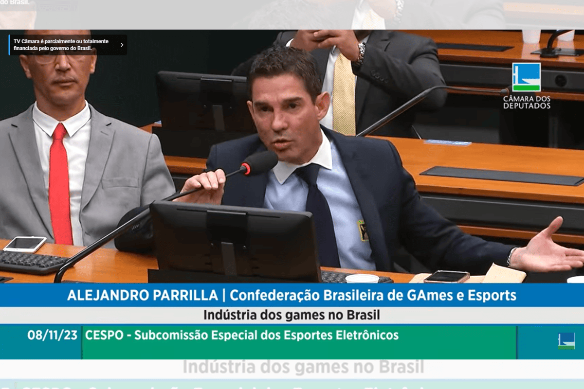 Alejandro Ruben Parrilla em audiência na Câmara dos Deputados, em 2023