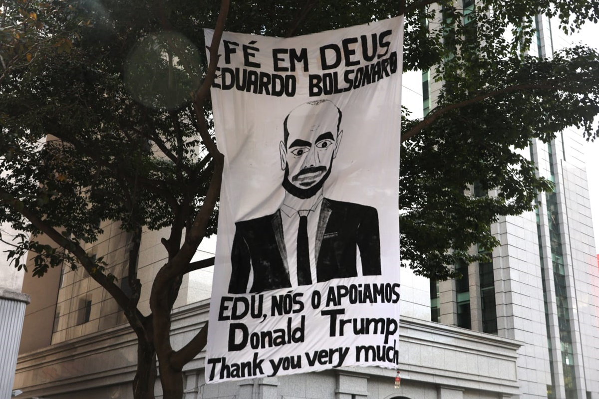 O delírio do conspirador (por Mary Zaidan)
