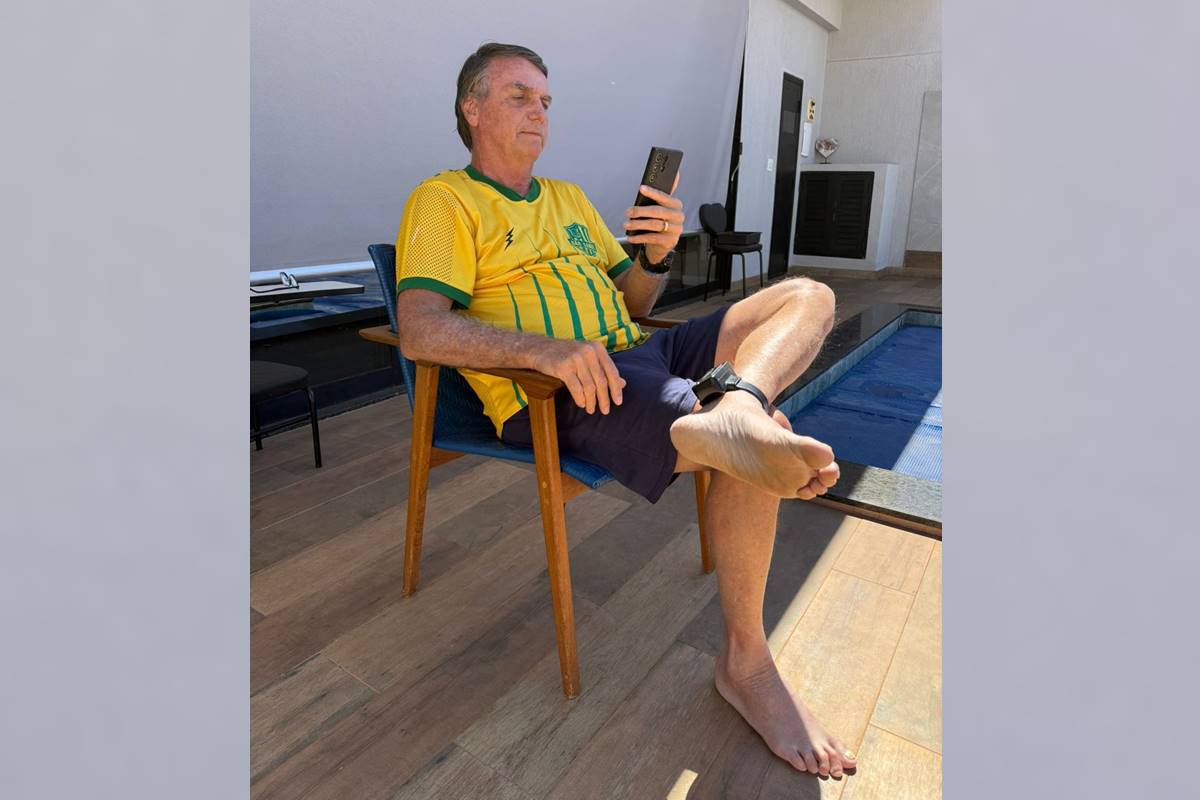 Transparência Internacional critica prisão de Jair Bolsonaro