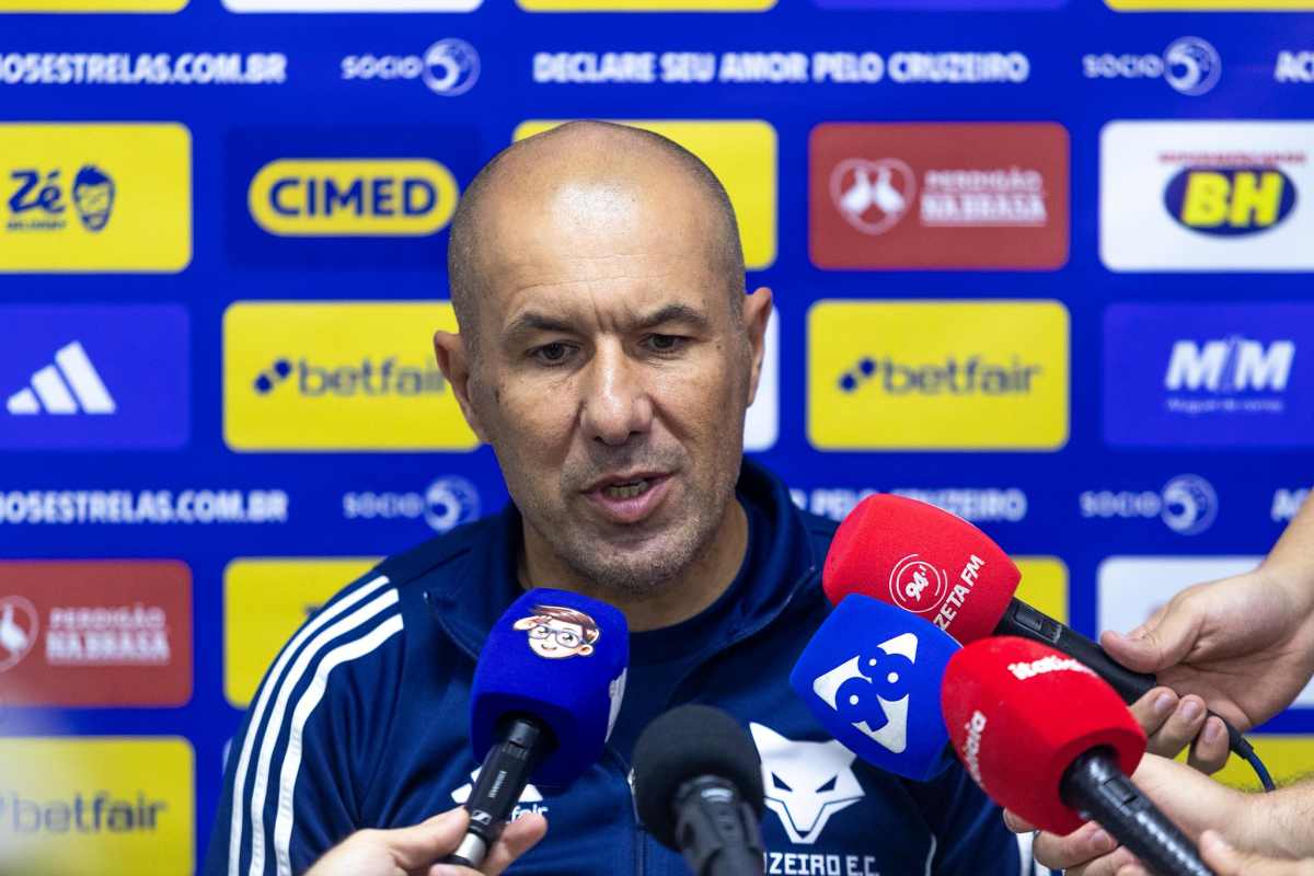 Leo Jardim fala sobre desfalques e critica arbitragem contra Mirassol