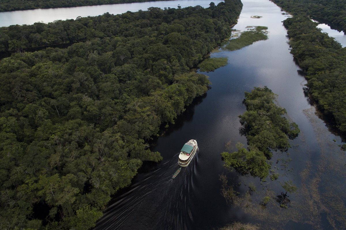 Resíduo de mineração vira tecnologia para limpar rios na Amazônia