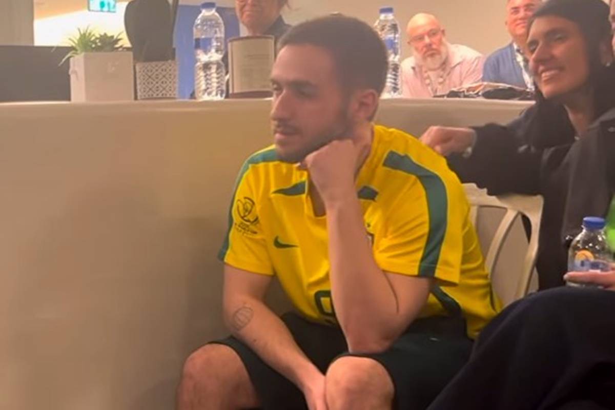 Israelense com camiseta do Brasil, Ele foi refém do Hamas em Gaza - Metrópoles