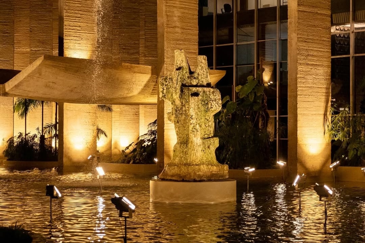 Obra de Burle Marx completa fachada do Palácio da Justiça após 53 anos