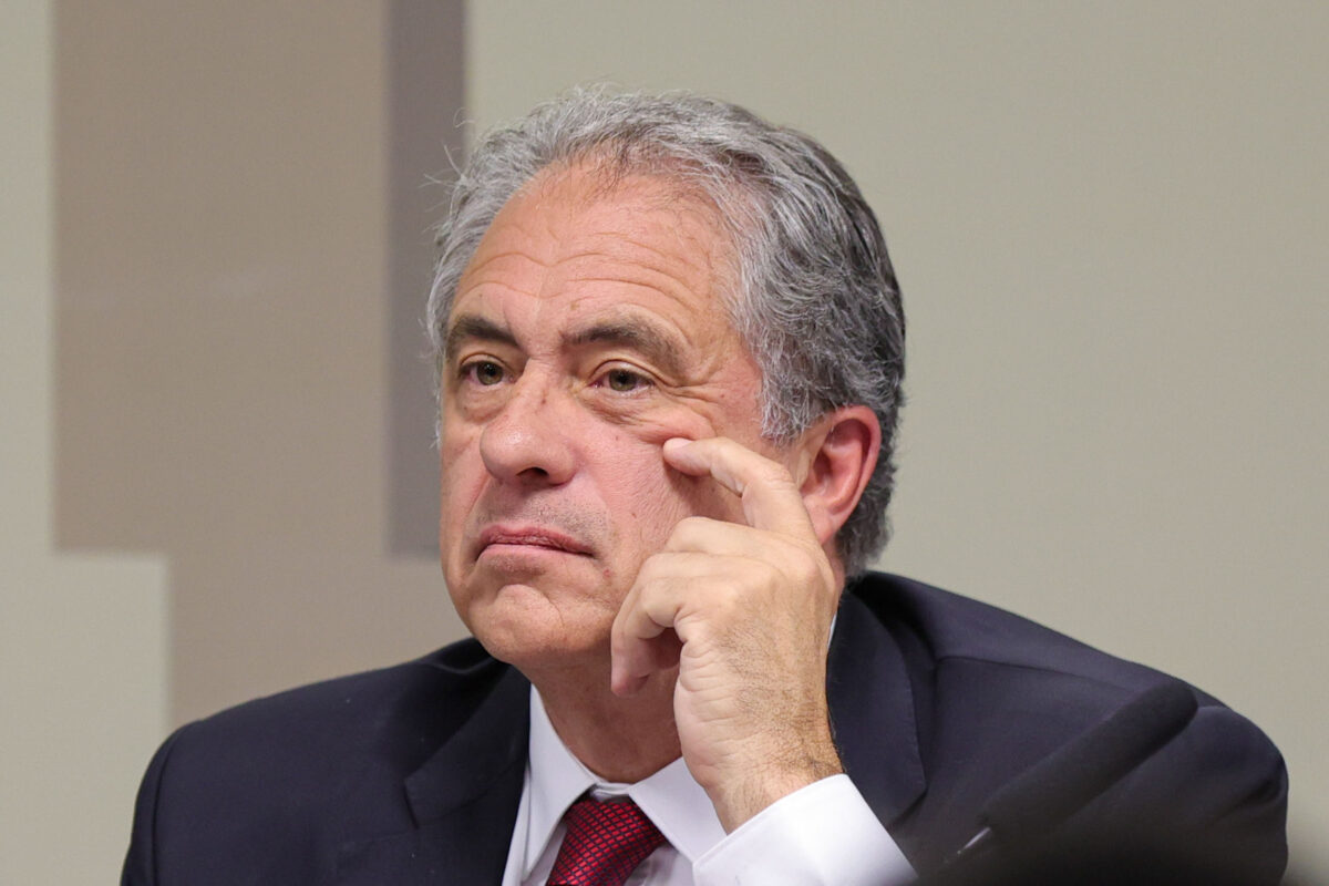 Governo espera votação da MP do IOF até quinta em comissão especial