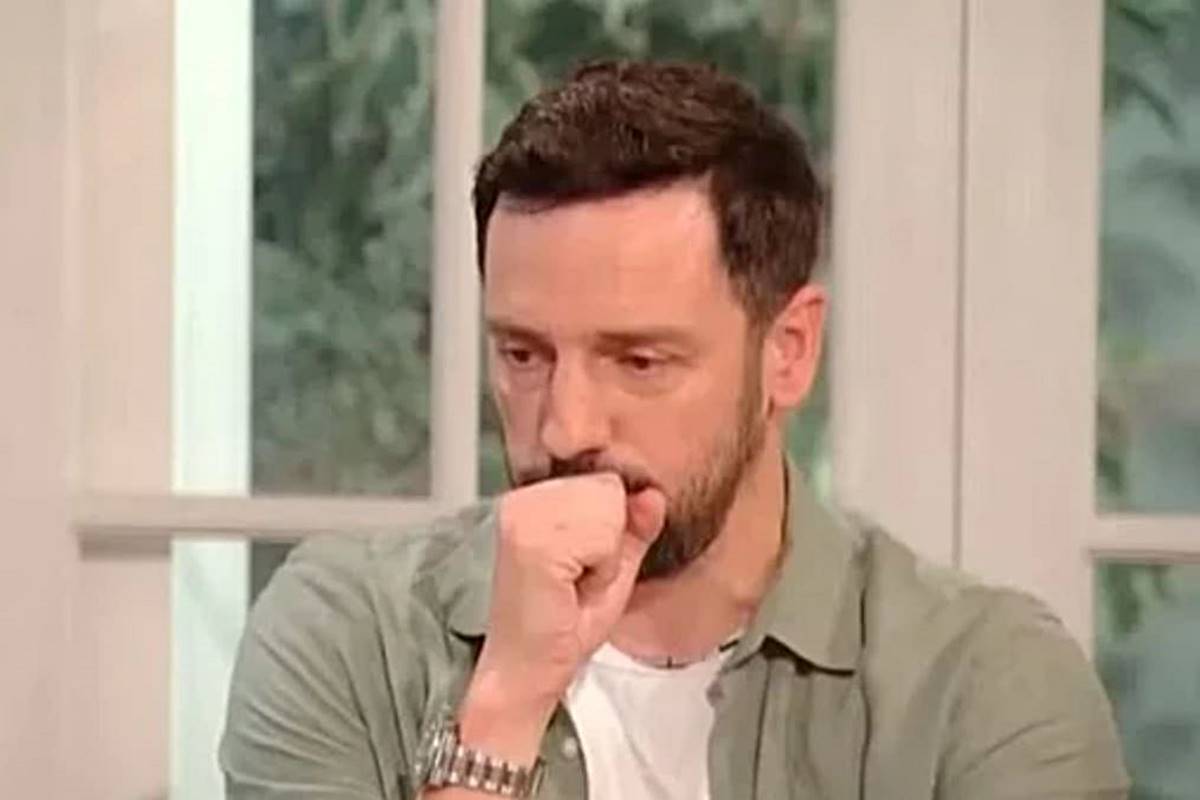Ralf Little, Ator de 'Death in Paradise', Revela Fobia Inusitada por Tomates e Reação Surpreendente em Direto