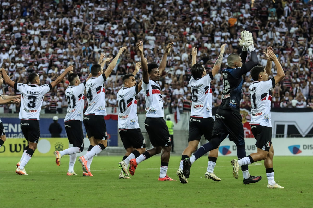 Série D: confira os melhores momentos de Santa Cruz-PE e Altos-PI