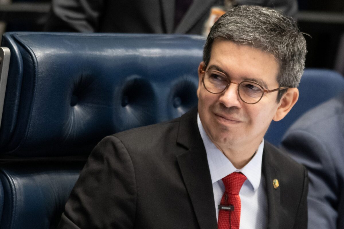 Medidas para destravar LDO saem nesta semana, diz líder do governo