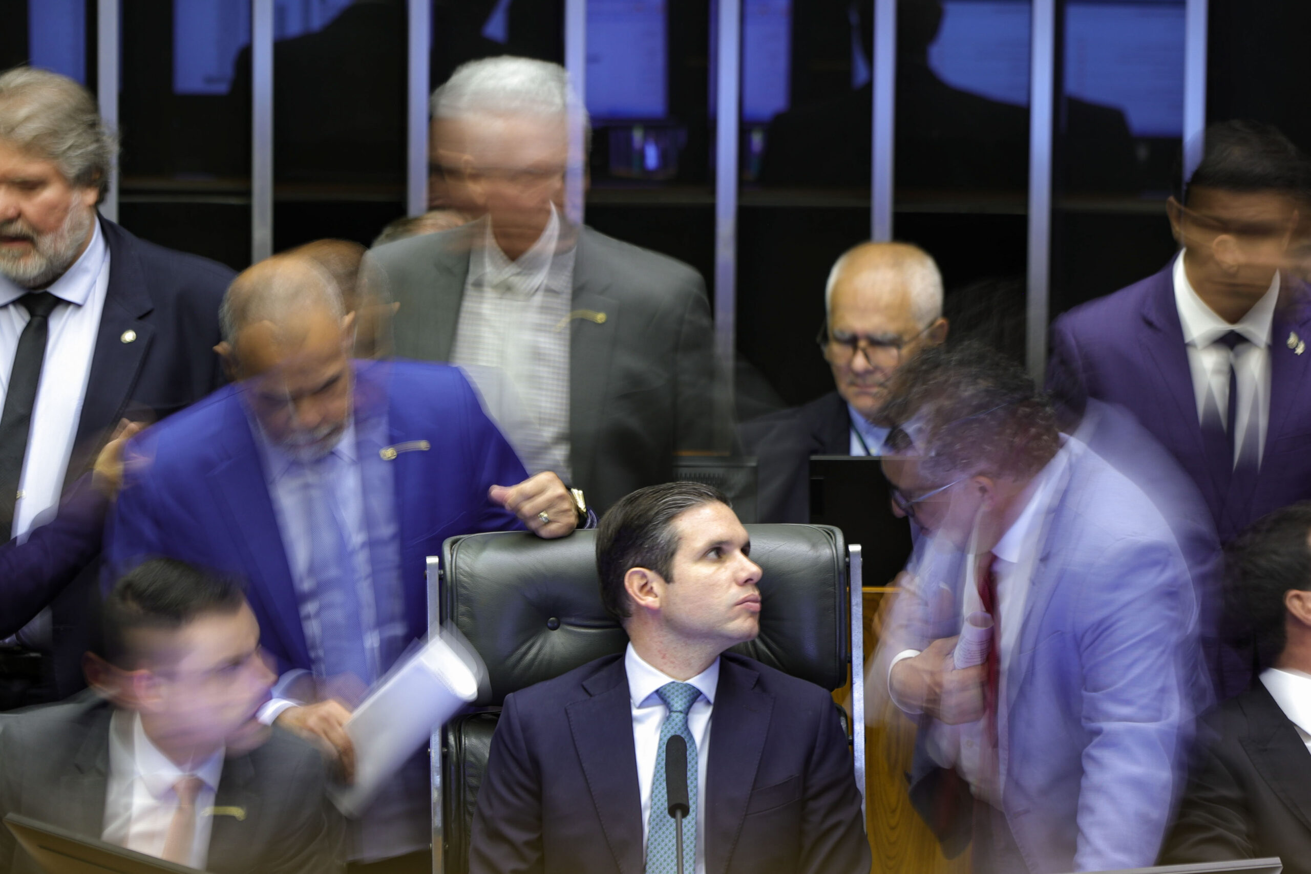 Motta anuncia comissão geral para debater a reforma administrativa