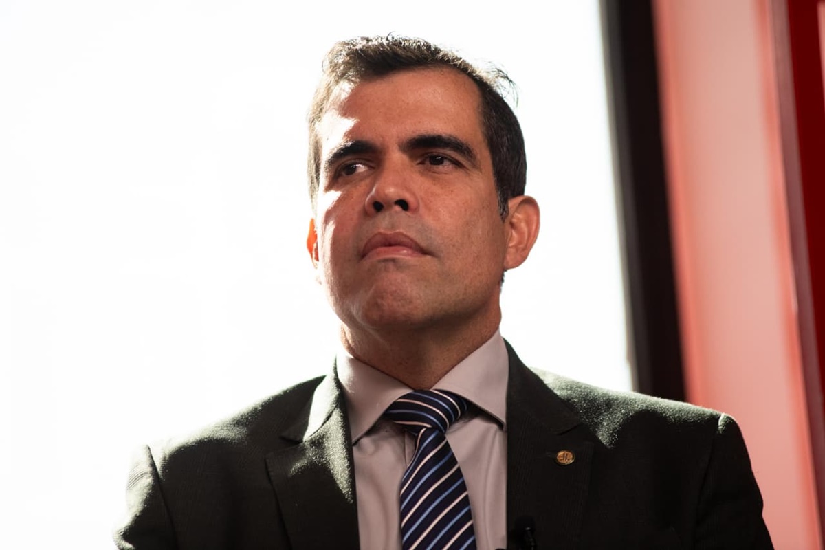 Quem são os ex-ministros que o relator da CPMI do INSS vai convocar