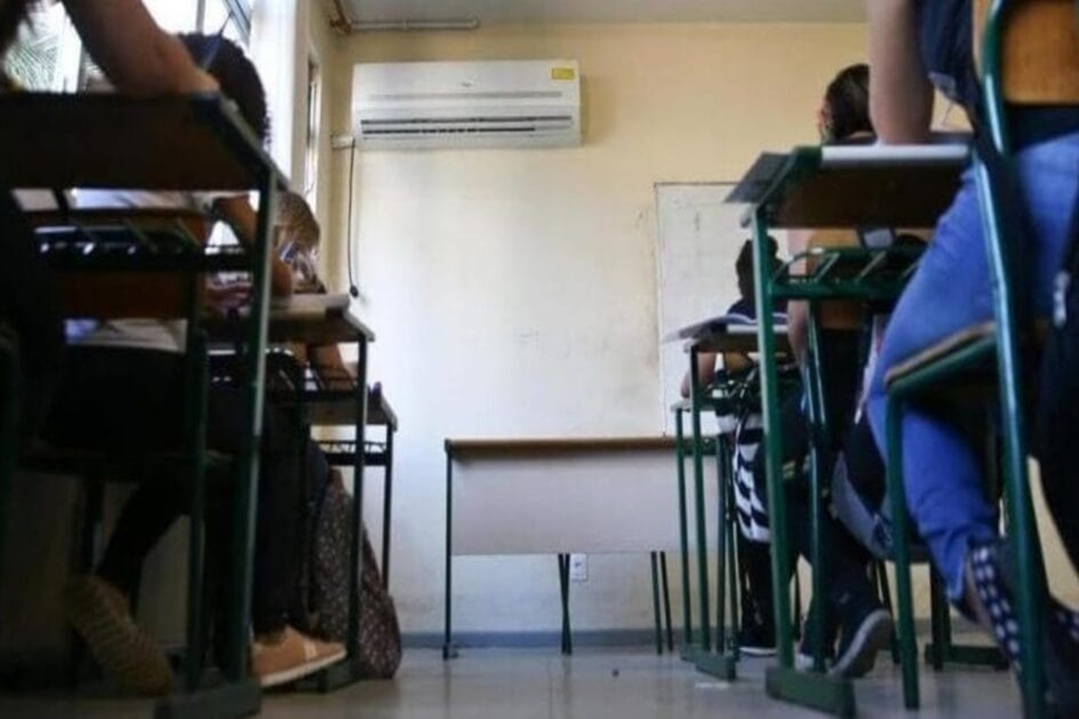 Professor é denunciado por importunação sexual contra sete alunos