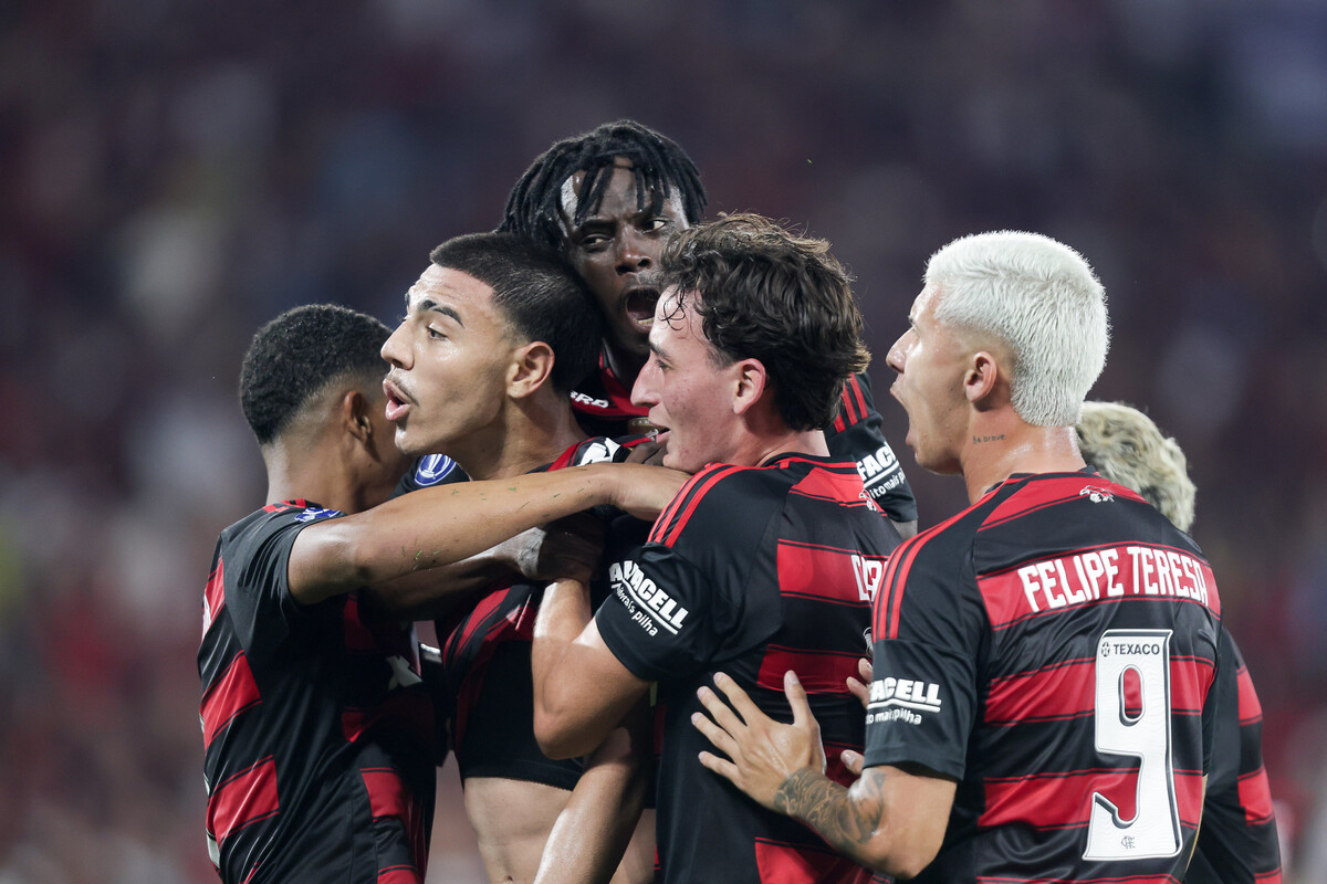 Flamengo bate Barcelona nos pênaltis e conquista o Mundial Sub-20
