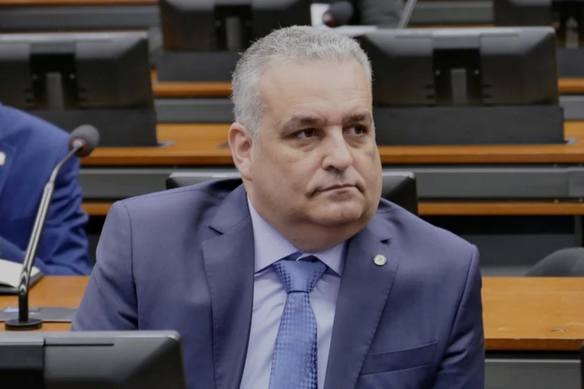 Fraudes no INSS não começaram com Bolsonaro, diz relator da CPMI