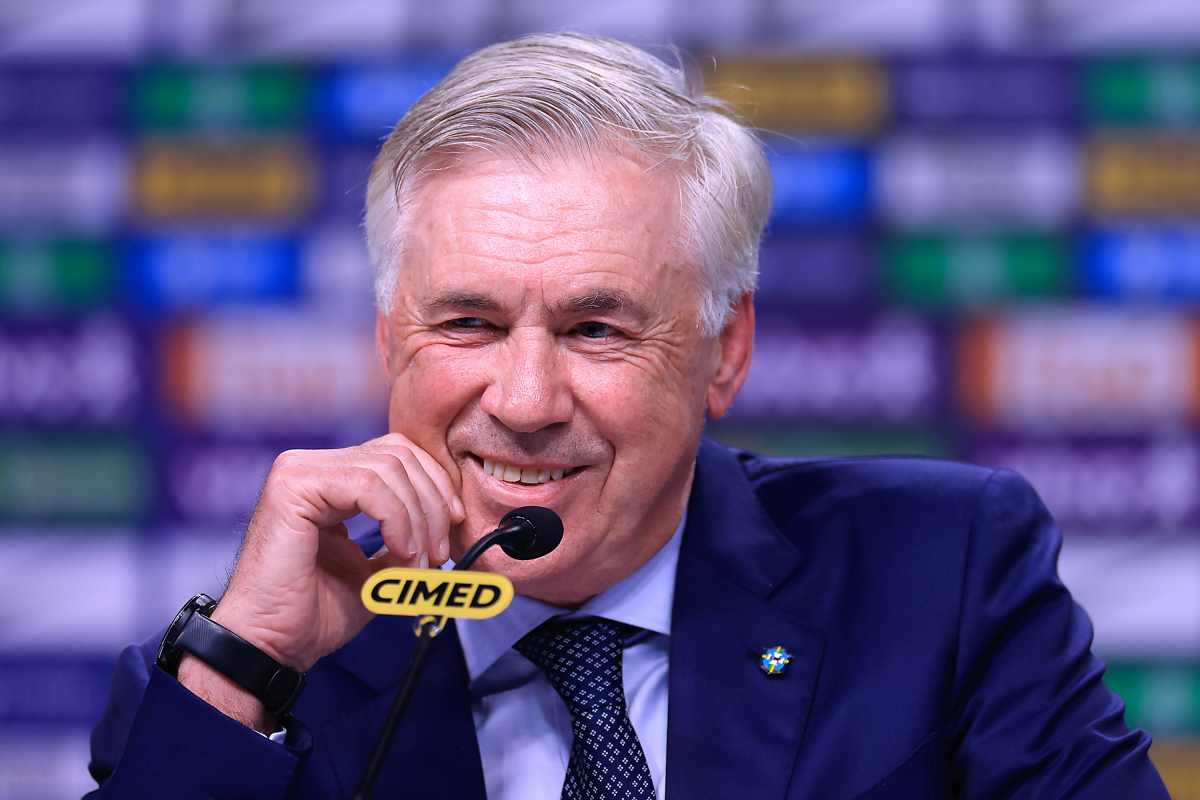 “Podem me ligar”, diz Ancelotti sobre ausências de Neymar e Rodrygo