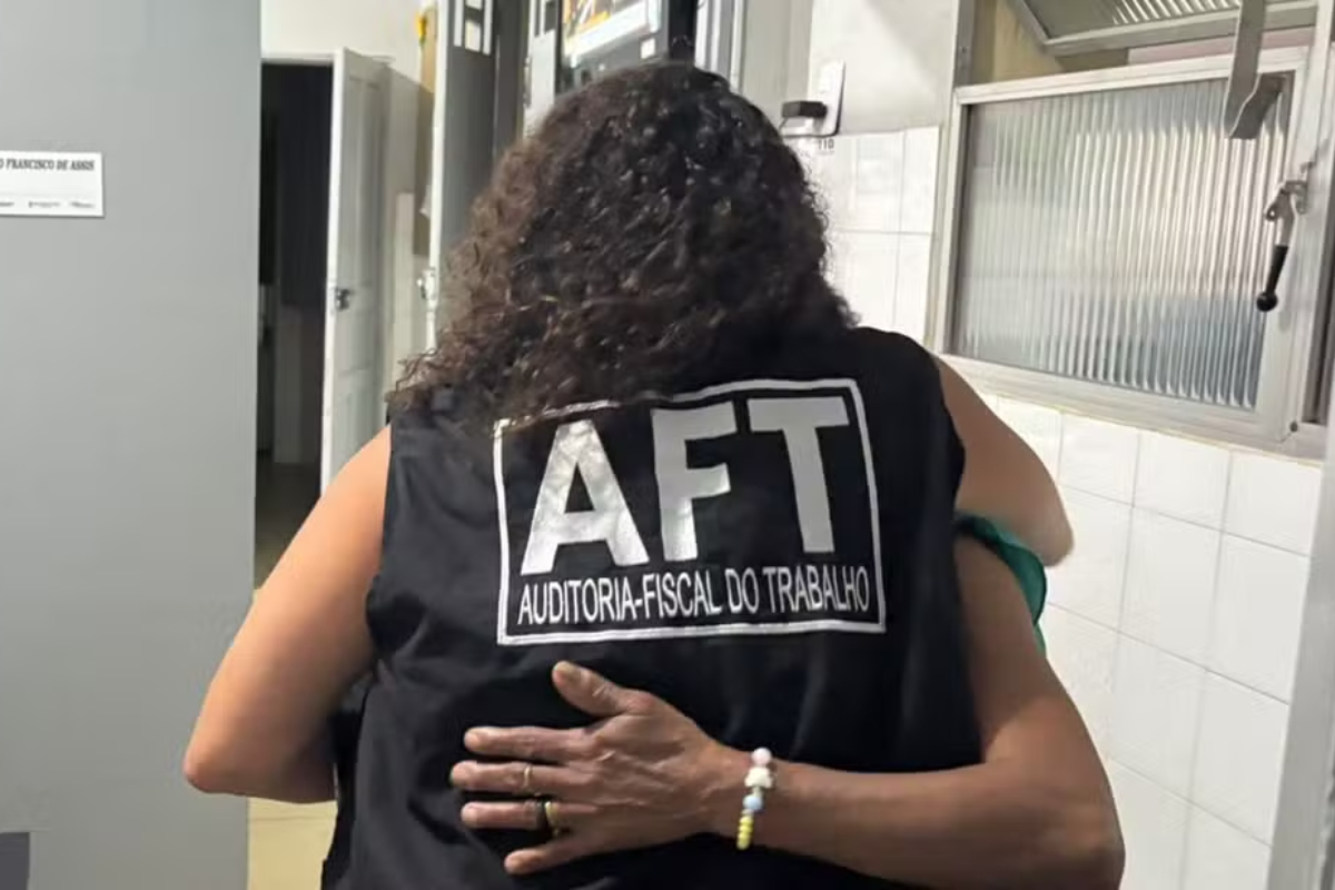 Mulher de 64 anos é resgatada na BA em situação análoga à escravidão