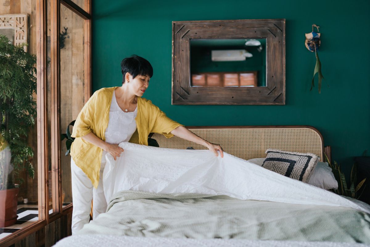 Faz a cama todos os dias? Entenda o que o hábito diz sobre você