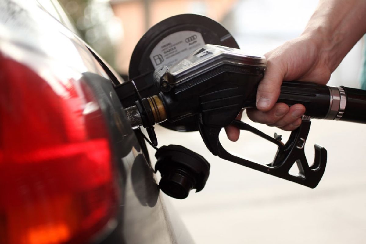 Os 5 SUVs de até R$ 150 mil que consomem muita gasolina