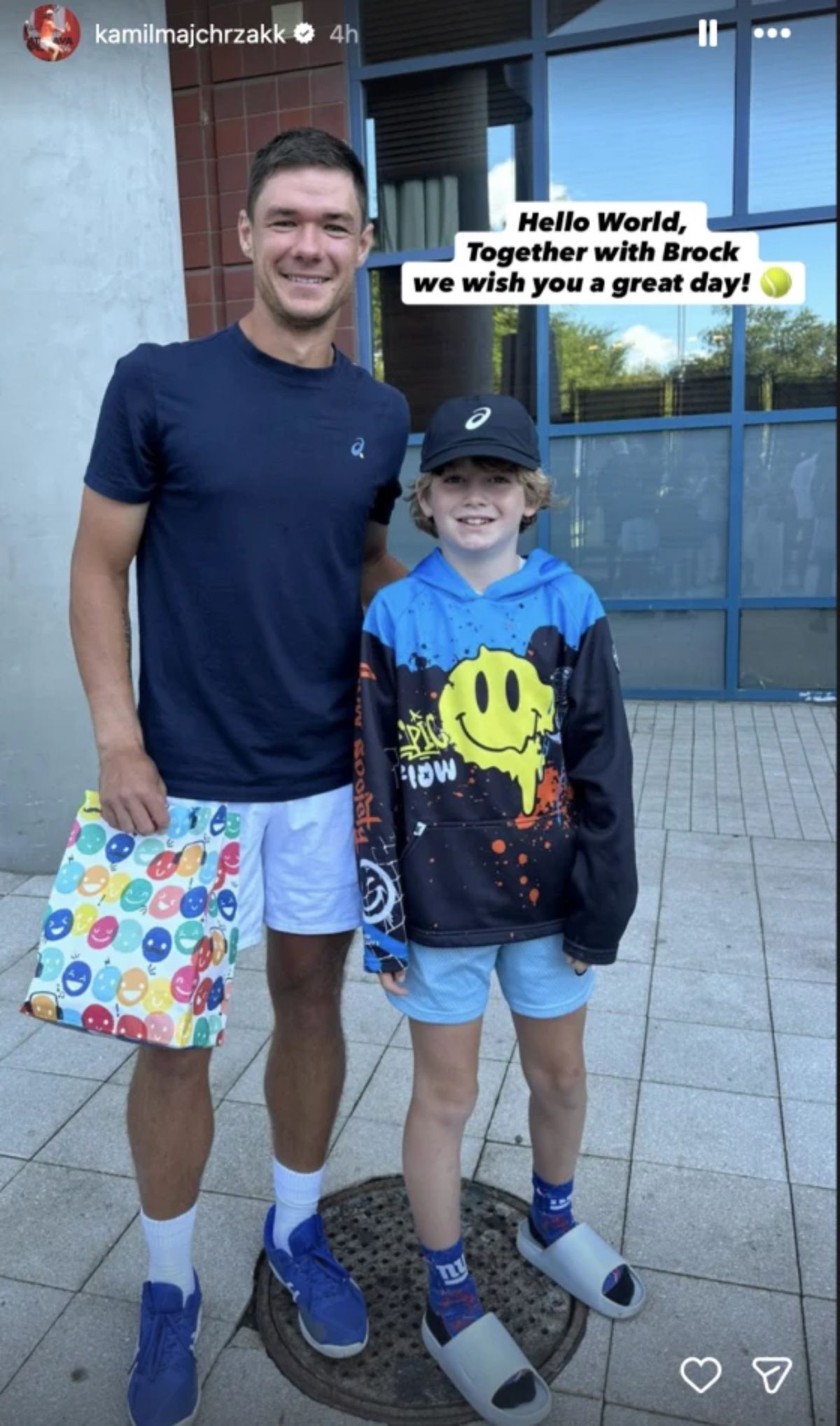 Story de tenista sobre boné de criança que CEO pegou - Metrópoles