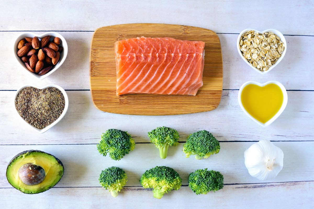 foto colorida de alimentos que reduzem o colesterol